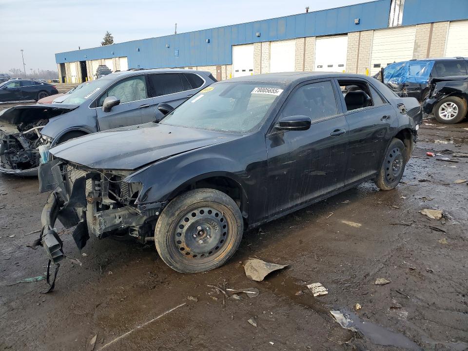 78005655 :رقم المزاد ، 2C3CCAGG7JH208410 vin ، 2018 Chrysler 300 مزاد بيع