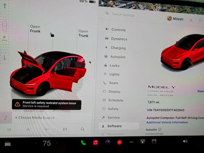Продажа на аукционе авто 2026 Tesla Model Y, vin: 7SAYGDEE9TF402943, номер лота: 77019845
