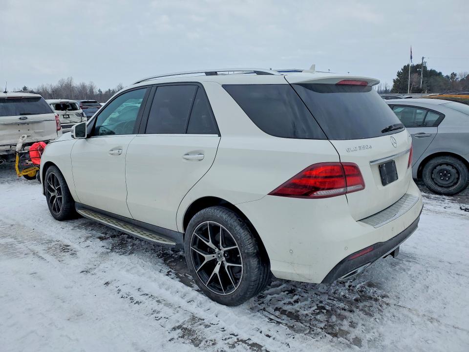 Продажа на аукционе авто 2016 Mercedes-benz Gle, vin: 4JGDA2EB9GA792184, номер лота: 75244735