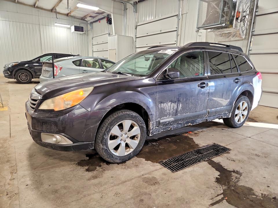 76209215 :رقم المزاد ، 4S4BRCCC2B3365461 vin ، 2011 Subaru Outback 2. مزاد بيع