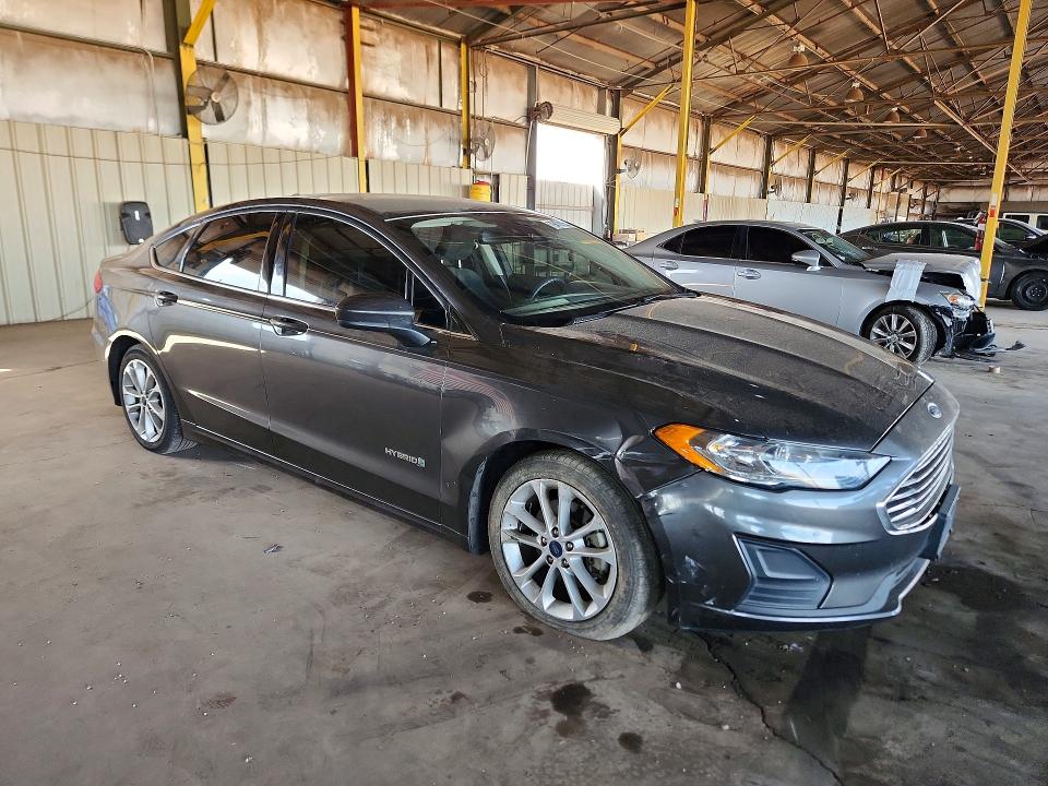2019 Ford Fusion მანქანა იყიდება აუქციონზე, vin: 3FA6P0LU4KR208041, აუქციონის ნომერი: 79478155
