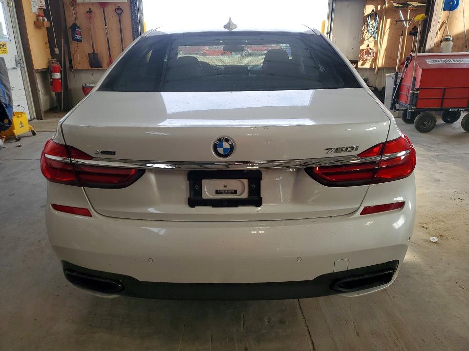 Продажа на аукционе авто 2016 Bmw 750, vin: WBA7B0C53GG526993, номер лота: 76486645