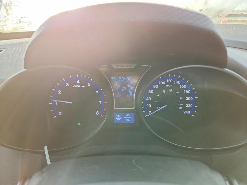 76337355 :رقم المزاد ، KMHTC6AE8FU231369 vin ، 2015 Hyundai Veloster مزاد بيع