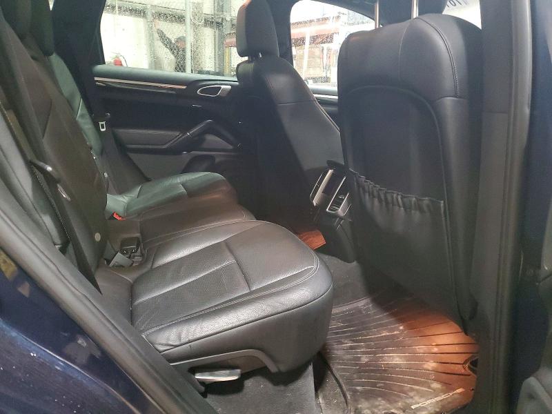 76119945 :رقم المزاد ، WP1AA2A2XBLA06529 vin ، 2011 Porsche Cayenne مزاد بيع