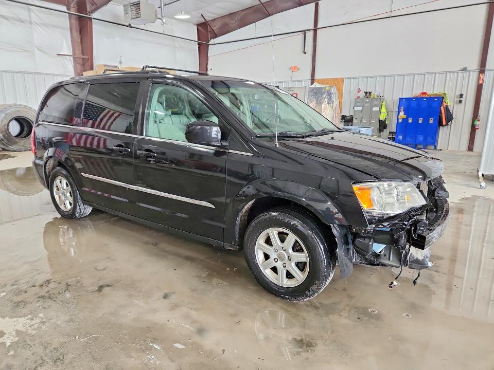 Auction sale of the 2013 Chrysler Town & Country, vin: 2C4RC1BG3DR518890, lot number: 78223515