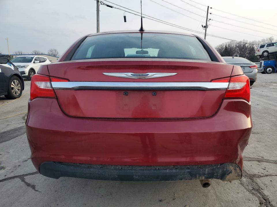 Продажа на аукционе авто 2011 Chrysler 200, vin: 1C3BC1FB1BN526744, номер лота: 78363905