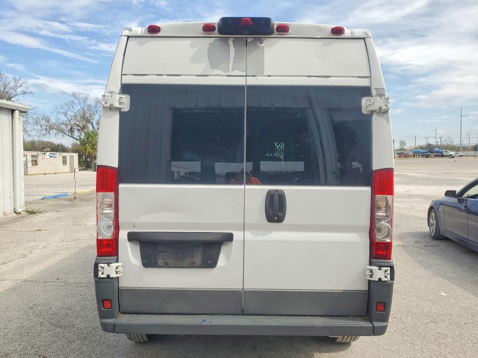 48349706 :رقم المزاد ، 3C6TRVDG1HE527952 vin ، 2017 Ram Promaster 2500 مزاد بيع