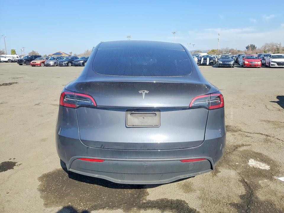 Продаж на аукціоні авто 2023 Tesla Model Y, vin: 7SAYGDED2PF964857, номер лоту: 76658105