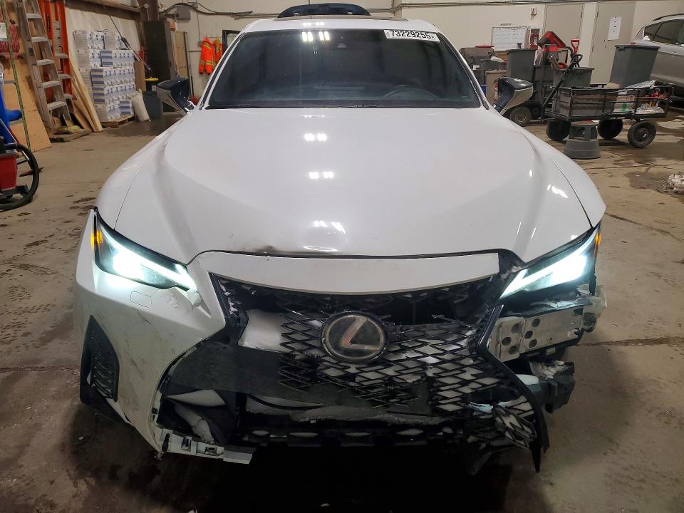 73229255 :رقم المزاد ، JTHGZ1E28M5021108 vin ، 2021 Lexus Is مزاد بيع
