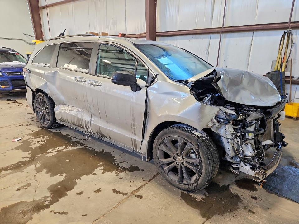 Aukcja sprzedaży 2022 Toyota Sienna, vin: 5TDGRKEC6NS117489, numer aukcji: 77610955