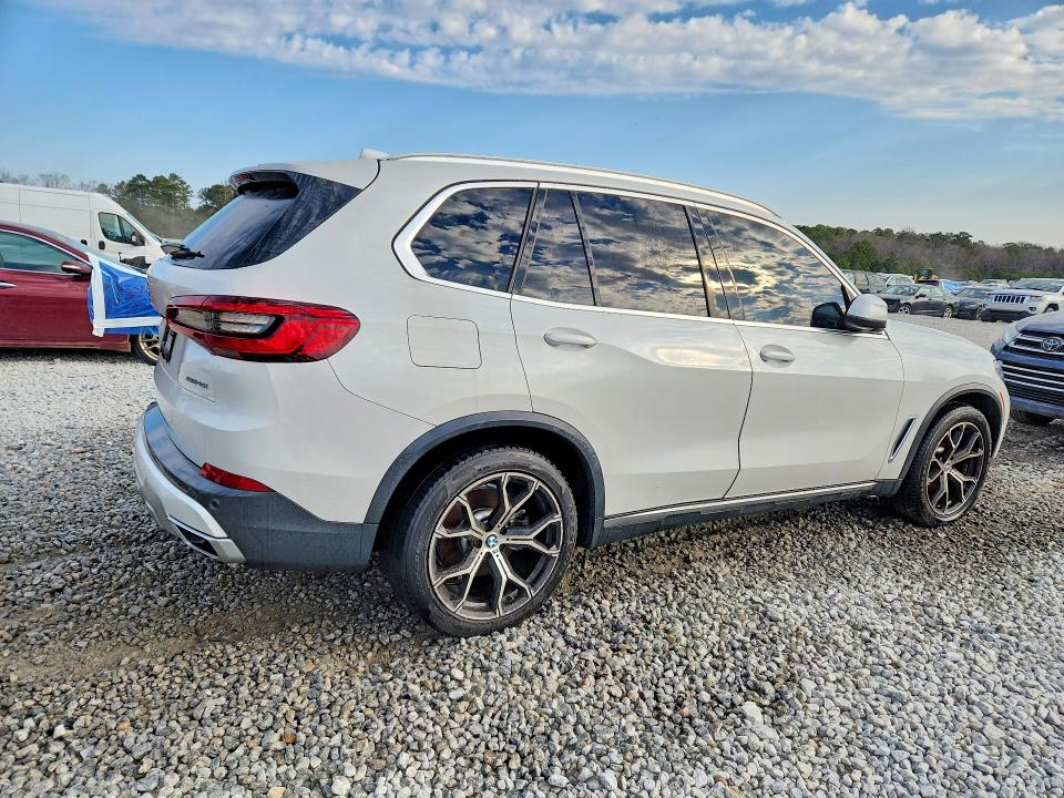 95890725 :رقم المزاد ، 5UXCR6C57KLL08683 vin ، 2019 Bmw X5 مزاد بيع