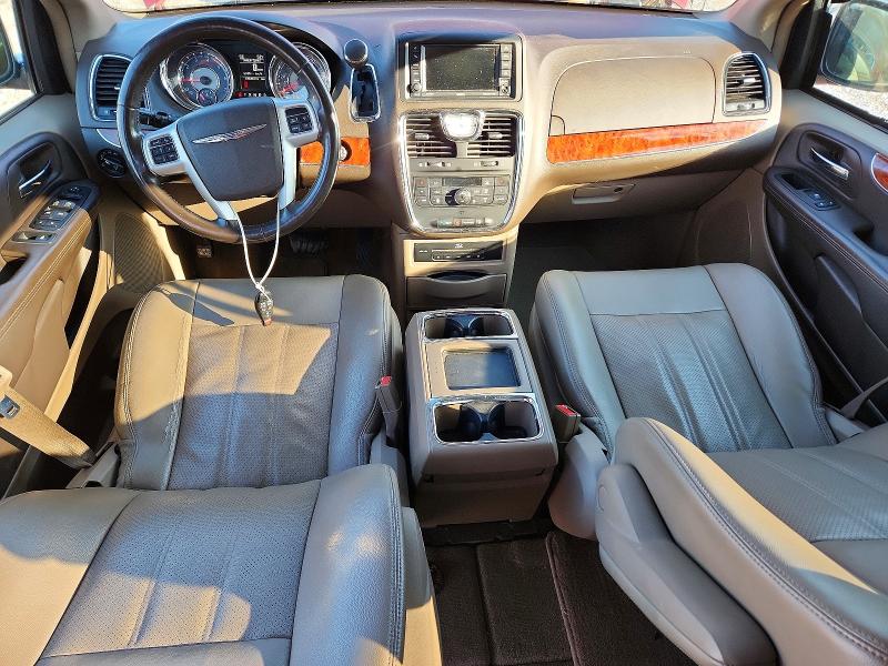 2015 Chrysler Town & Country მანქანა იყიდება აუქციონზე, vin: 2C4RC1CG8FR547478, აუქციონის ნომერი: 80240705