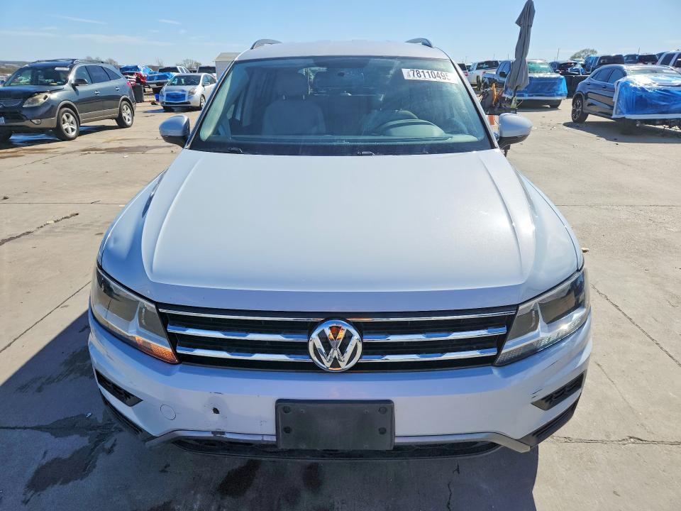 78110495 :رقم المزاد ، 3VV1B7AXXJM123792 vin ، 2018 Volkswagen Tiguan مزاد بيع