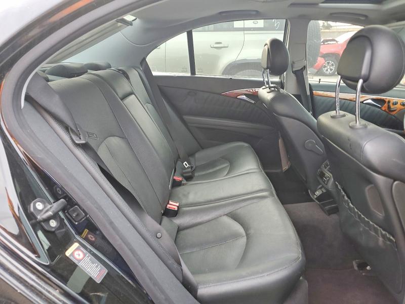 76397985 :رقم المزاد ، WDBUF70J75A706030 vin ، 2005 Mercedes-benz E مزاد بيع