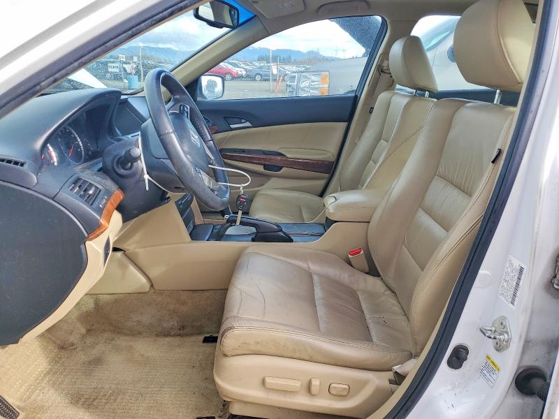 2012 Honda Accord მანქანა იყიდება აუქციონზე, vin: 1HGCP3F81CA038070, აუქციონის ნომერი: 77775155