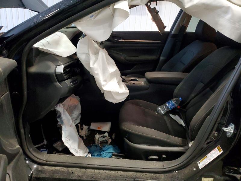 46568616 :رقم المزاد ، 1N4BL4DW3NN359378 vin ، 2022 Nissan Altima مزاد بيع