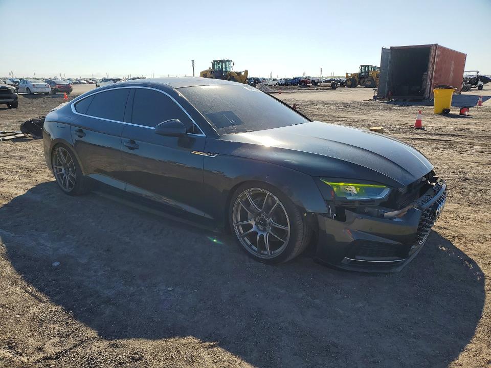 2018 Audi A5 მანქანა იყიდება აუქციონზე, vin: WAUENCF54JA129766, აუქციონის ნომერი: 78645795
