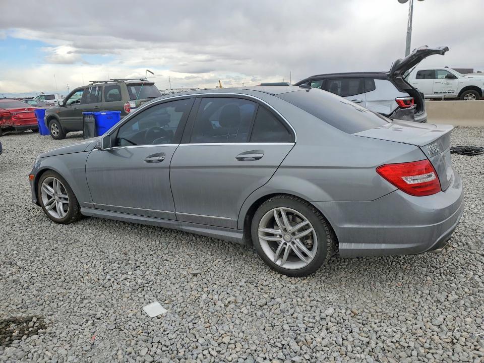 Продаж на аукціоні авто 2013 Mercedes-benz C, vin: WDDGF8AB7DR288456, номер лоту: 75674775