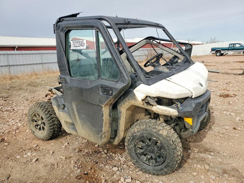 Продаж на аукціоні авто 2021 Can-am Defender, vin: 3JBUGAN44MK000325, номер лоту: 76222845