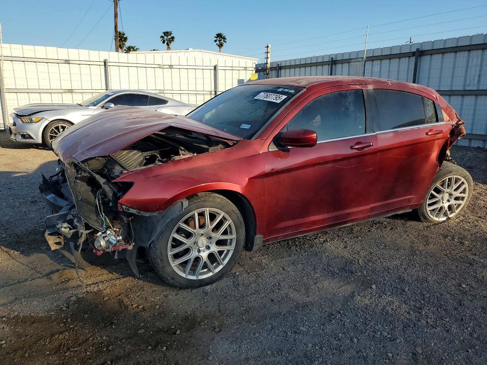 2013 Chrysler 200 მანქანა იყიდება აუქციონზე, vin: 1C3CCBBB0DN728395, აუქციონის ნომერი: 77607795