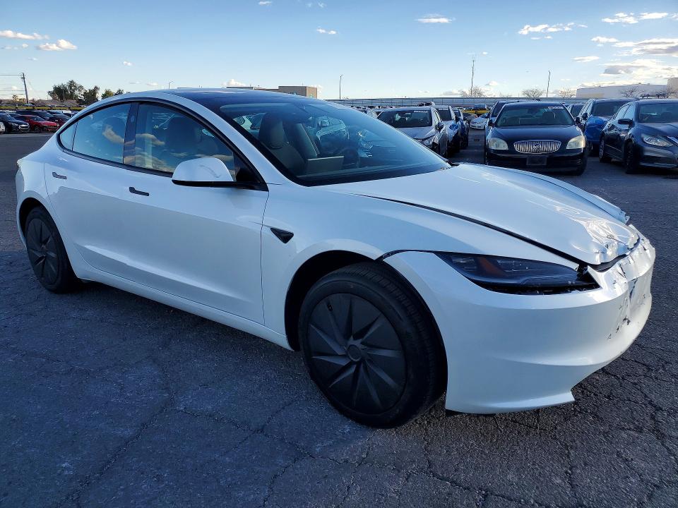 2025 Tesla Model 3 მანქანა იყიდება აუქციონზე, vin: 5YJ3E1EA4SF117347, აუქციონის ნომერი: 77327955