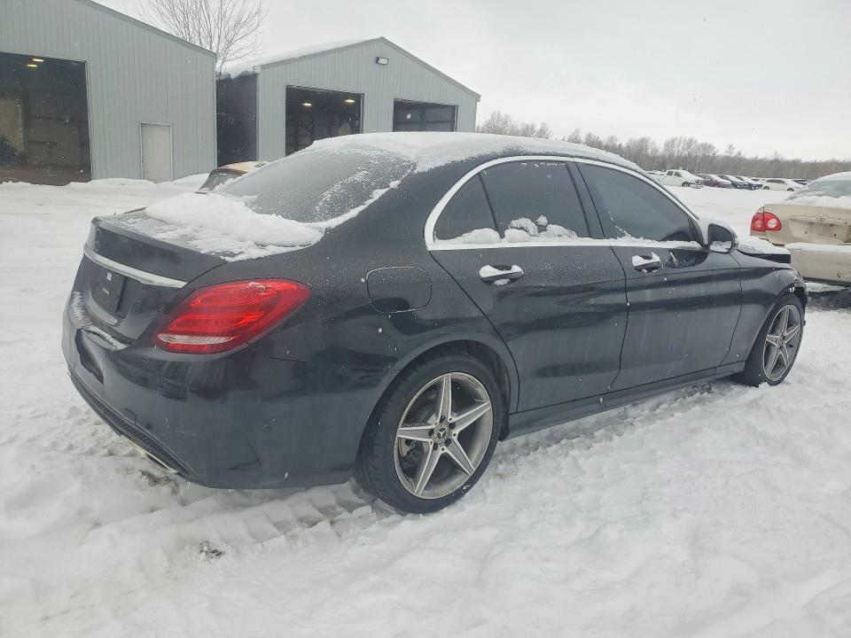2018 Mercedes-benz C მანქანა იყიდება აუქციონზე, vin: 55SWF4KB0JU238754, აუქციონის ნომერი: 76794075