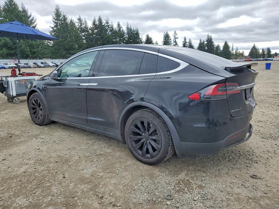 Aukcja sprzedaży 2018 Tesla Model X, vin: 5YJXCBE20JF100923, numer aukcji: 79568075