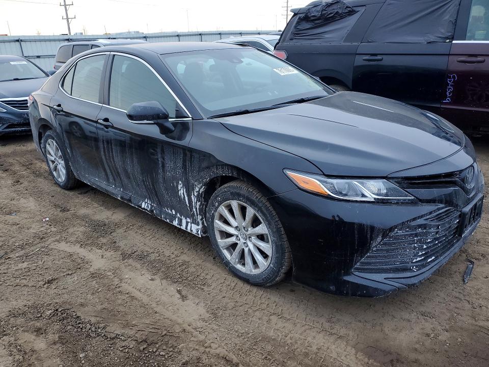 2020 Toyota Camry მანქანა იყიდება აუქციონზე, vin: 4T1C11BK3LU010092, აუქციონის ნომერი: 53998206