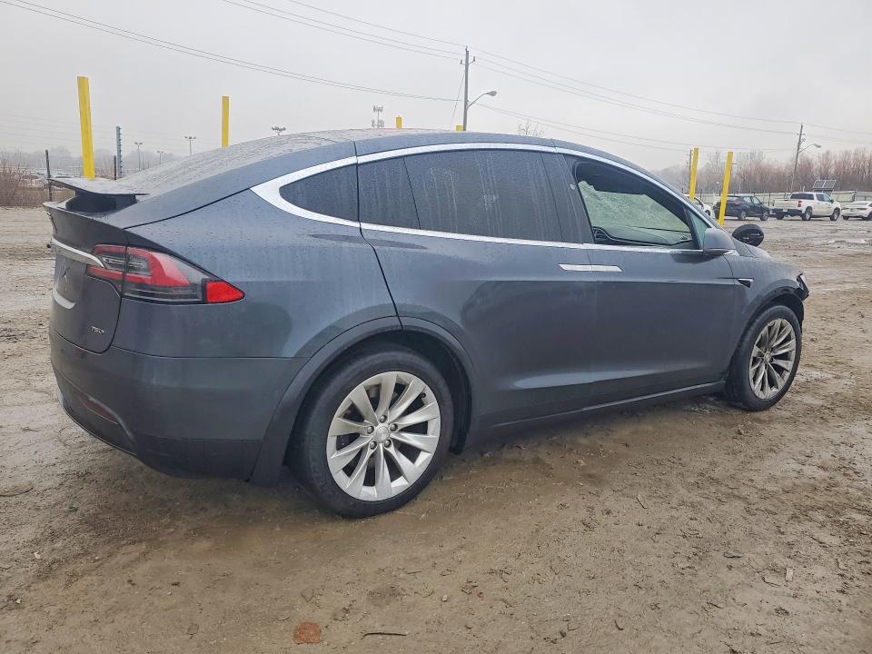Aukcja sprzedaży 2017 Tesla Model X, vin: 5YJXCAE21HF058220, numer aukcji: 77139735
