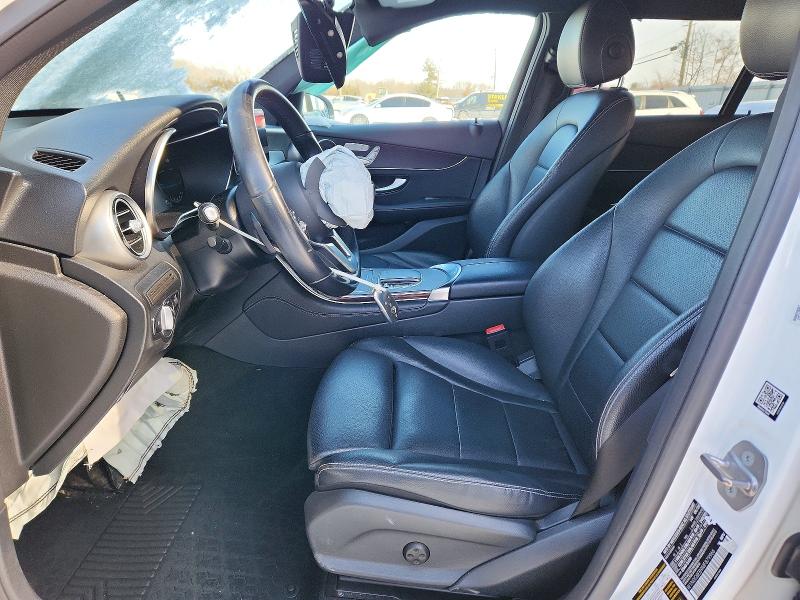 74736975 :رقم المزاد ، W1N0G8EB9MF879966 vin ، 2021 Mercedes-benz Glc مزاد بيع