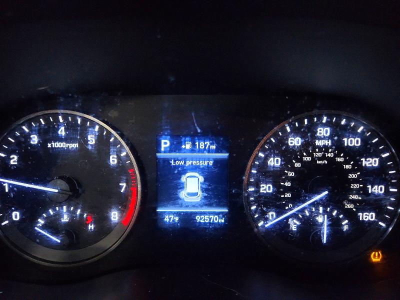Продаж на аукціоні авто 2019 Hyundai Tucson, vin: KM8J2CA40KU895420, номер лоту: 77232025
