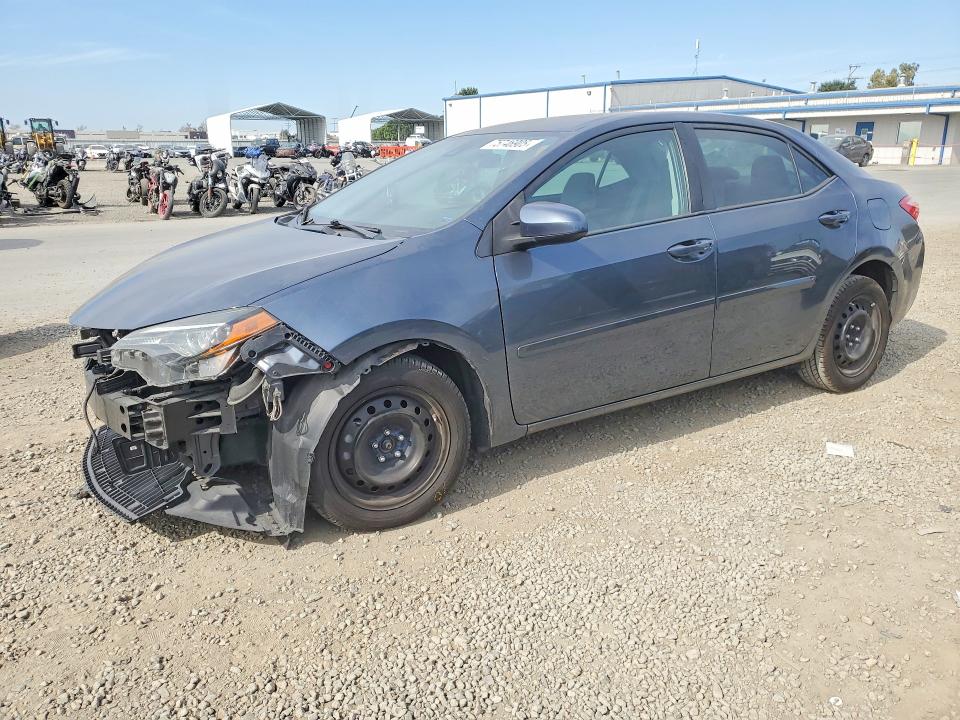 Продажа на аукционе авто 2018 Toyota Corolla, vin: 2T1BURHE6JC047154, номер лота: 75746905