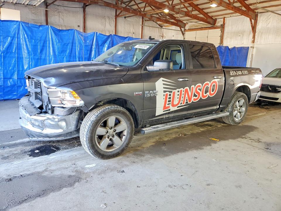 75560295 :رقم المزاد ، 3C6RR7LT0GG388484 vin ، 2016 Ram 1500 مزاد بيع