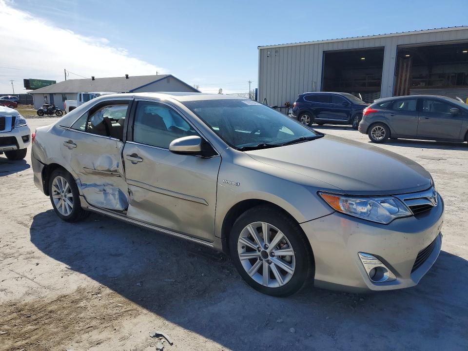 78525495 :رقم المزاد ، 4T1BD1FK5DU084225 vin ، 2013 Toyota Camry مزاد بيع