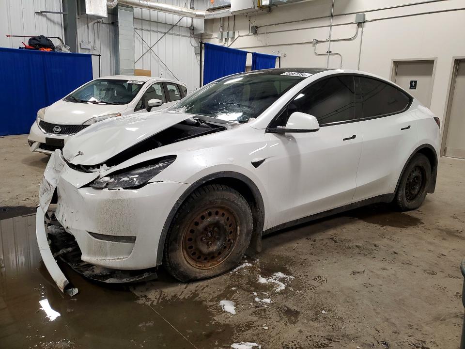 Продажа на аукционе авто 2023 Tesla Model Y, vin: LRWYGDEE2PC079557, номер лота: 72861595