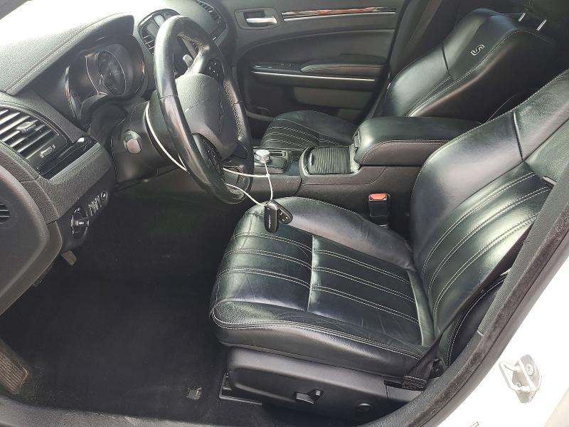 2019 Chrysler 300 მანქანა იყიდება აუქციონზე, vin: 2C3CCABG2KH625944, აუქციონის ნომერი: 77941665