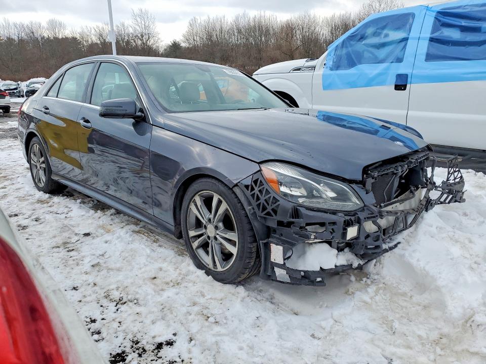 76939515 :رقم المزاد ، WDDHF8JB5GB181777 vin ، 2016 Mercedes-benz E مزاد بيع