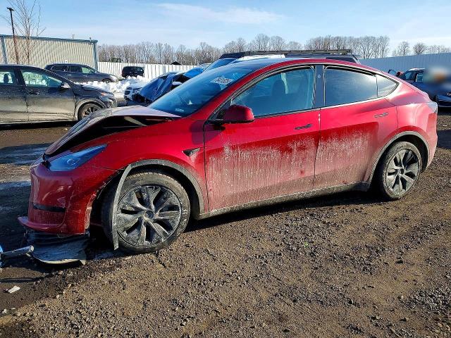 76431525 :رقم المزاد ، 7SAYGDEE5RF201338 vin ، 2024 Tesla Model Y مزاد بيع