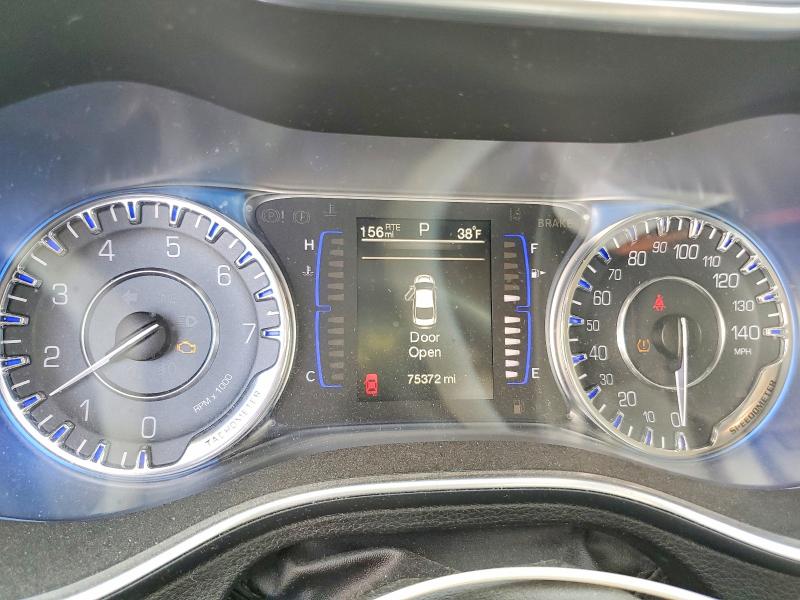 Продажа на аукционе авто 2015 Chrysler 200, vin: 1C3CCCAB0FN712420, номер лота: 77367325