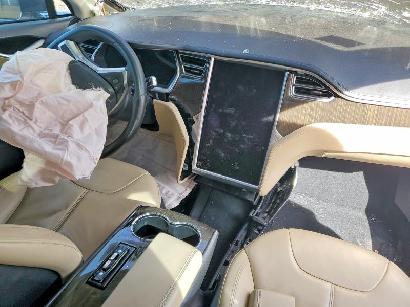 2013 Tesla Model S მანქანა იყიდება აუქციონზე, vin: 5YJSA1CN6DFP12880, აუქციონის ნომერი: 78648165