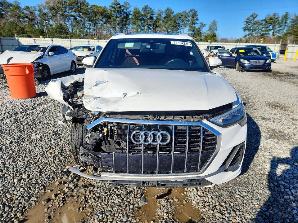Продаж на аукціоні авто 2020 Audi Q3, vin: WA1DECF31L1008008, номер лоту: 77182235