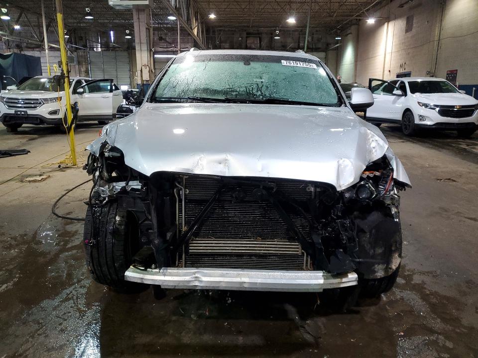 76191755 :رقم المزاد ، WA1LYAFE8AD007586 vin ، 2010 Audi Q7 مزاد بيع