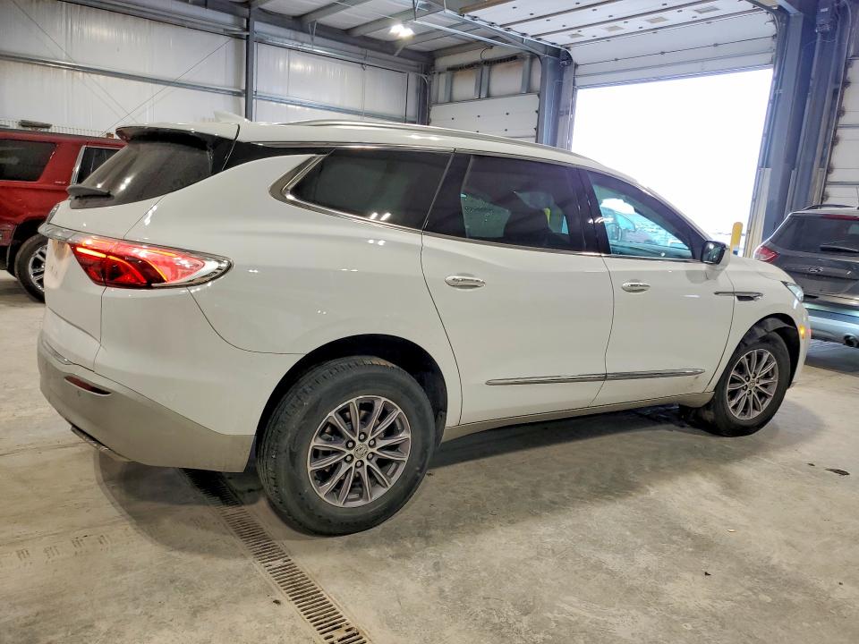Продажа на аукционе авто 2023 Buick Enclave, vin: 5GAEVAKW1PJ179072, номер лота: 75540875
