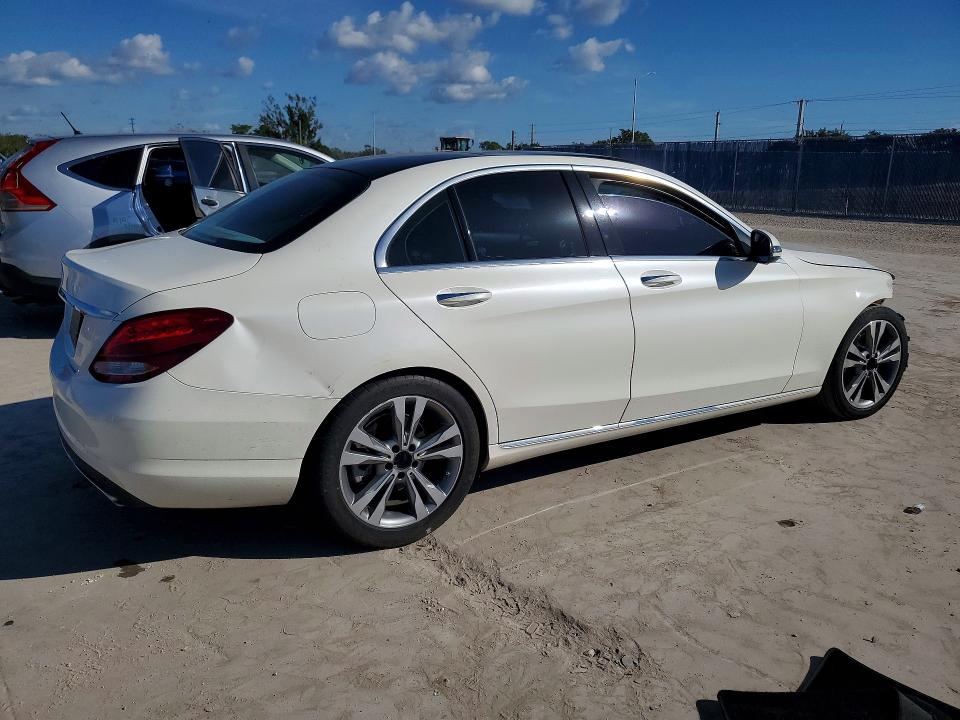 Aukcja sprzedaży 2017 Mercedes-benz C, vin: 55SWF4JB6HU194996, numer aukcji: 76823685
