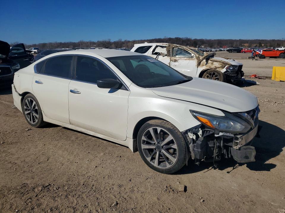 Продаж на аукціоні авто 2016 Nissan Altima, vin: 1N4AL3AP1GN383149, номер лоту: 76429035