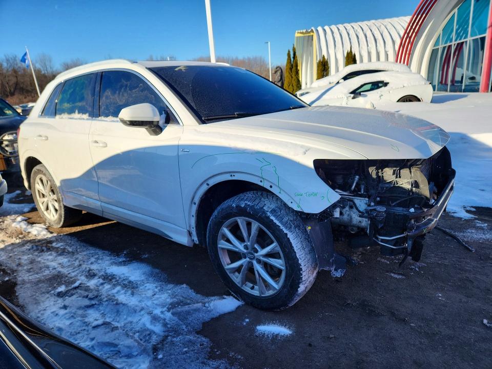 Продаж на аукціоні авто 2021 Audi Q3, vin: WA1DECF33M1003930, номер лоту: 75648025