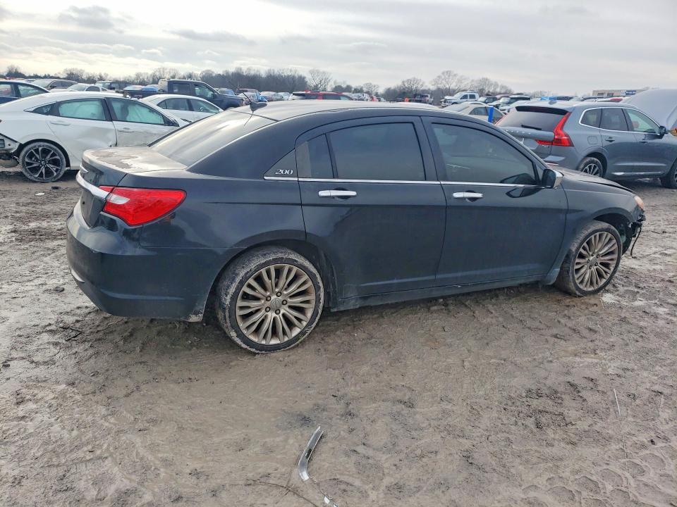 Продажа на аукционе авто 2011 Chrysler 200, vin: 1C3BC2FB9BN571825, номер лота: 76224065