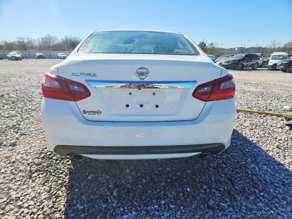 Продажа на аукционе авто 2018 Nissan Altima, vin: 1N4AL3AP2JC290949, номер лота: 78468045