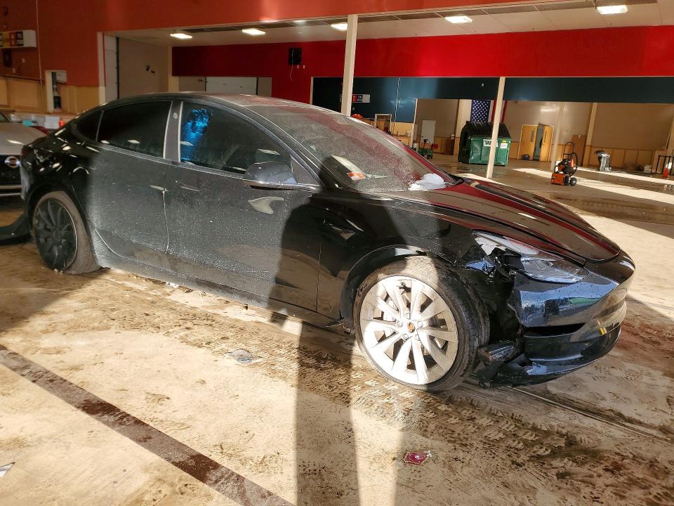 Продажа на аукционе авто 2021 Tesla Model 3, vin: 5YJ3E1EB0MF975345, номер лота: 76799625