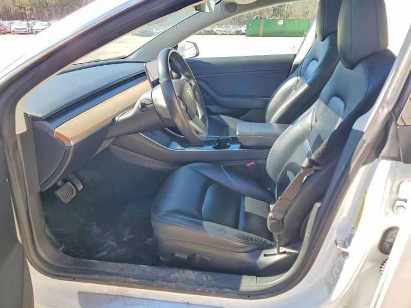 Продажа на аукционе авто 2018 Tesla Model 3, vin: 5YJ3E1EA0JF057761, номер лота: 77647955